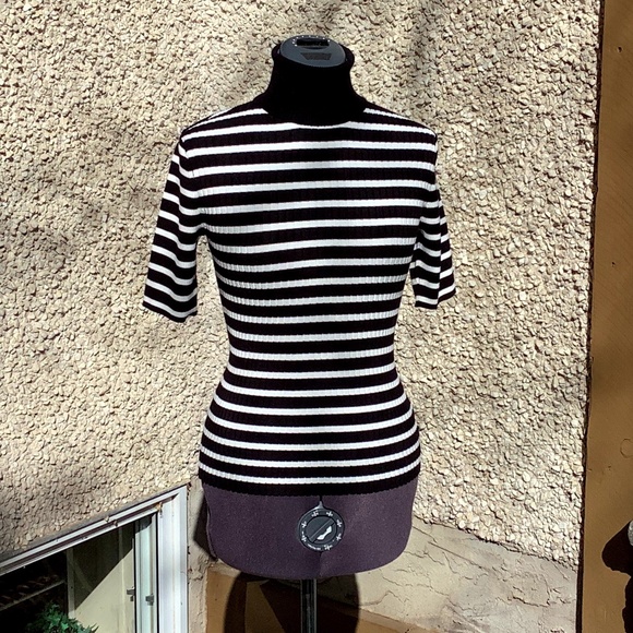 Jones New York black and white stripe short sleeve sweater - Picture 1 of 7